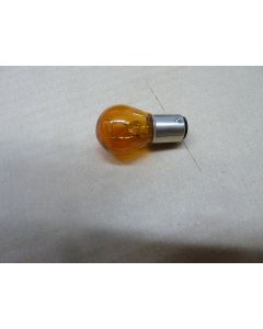 Two-filament bulb yellow/amber, 12V, 29/8W with bayonet base (new part), for US vehicles as front turn signal or daytime running light. The addition "NA" stands for "Natural Amber," which means the glass is colored all the way through, not just painted. 2