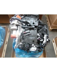 Petrol engine (new) with High-pressure pump, injectors, turbocharger 49589-00110 A2540107408