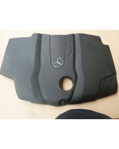 engine cover (as new) Take off A6510108512
