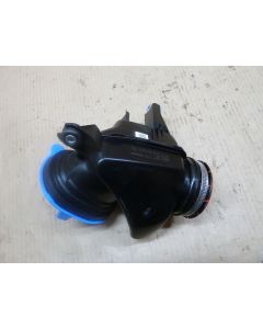 Clean air duct (new - Take off) A6540902301