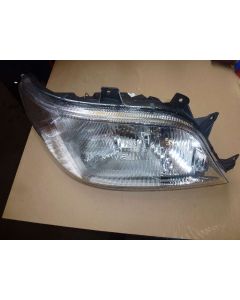 head light (new) right LHD A9018201761